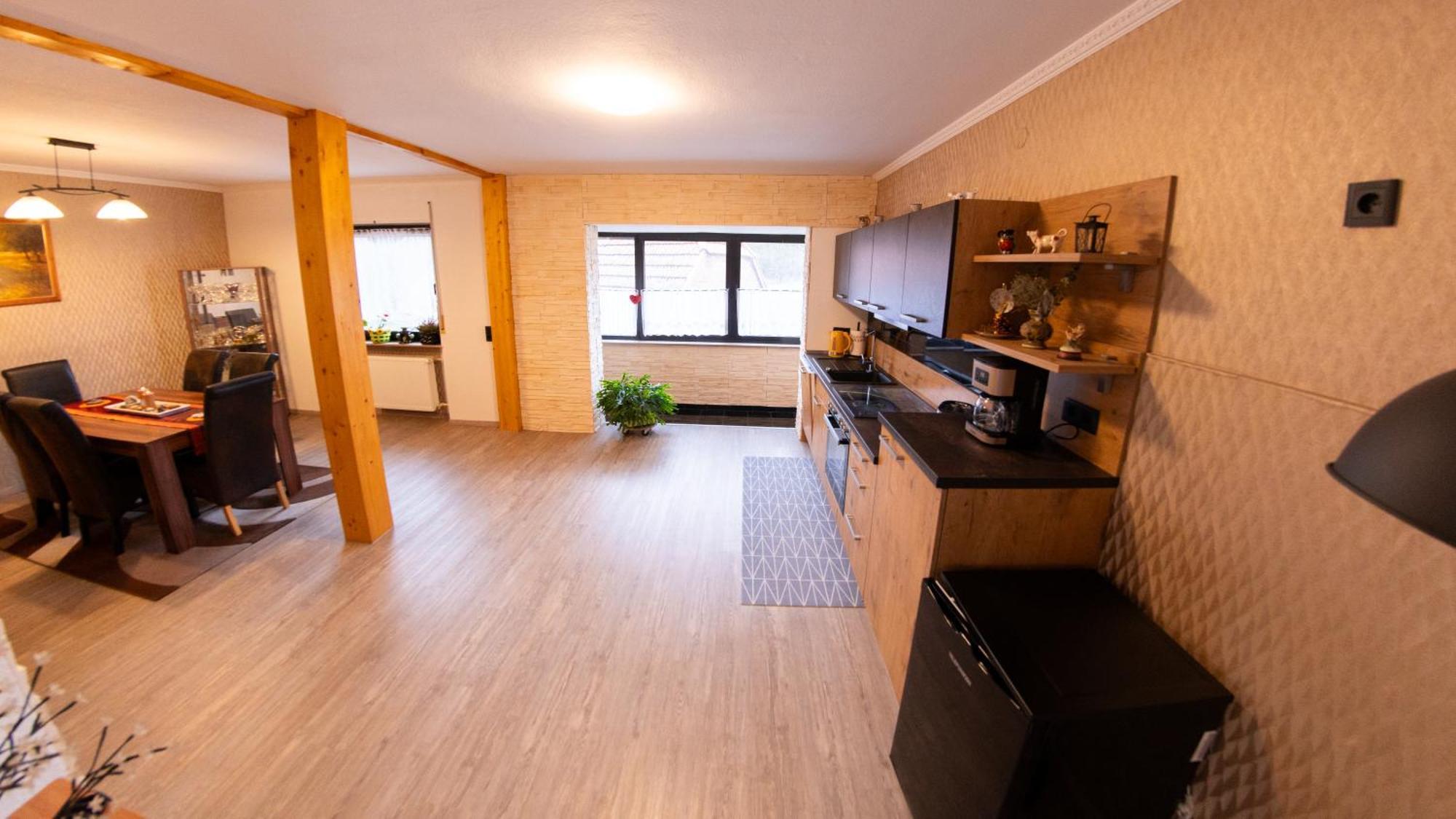 May-Homestay-Saar Neunkirchen  Εξωτερικό φωτογραφία